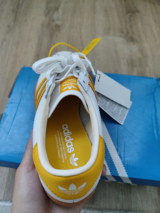 Adidas shoes Statz
