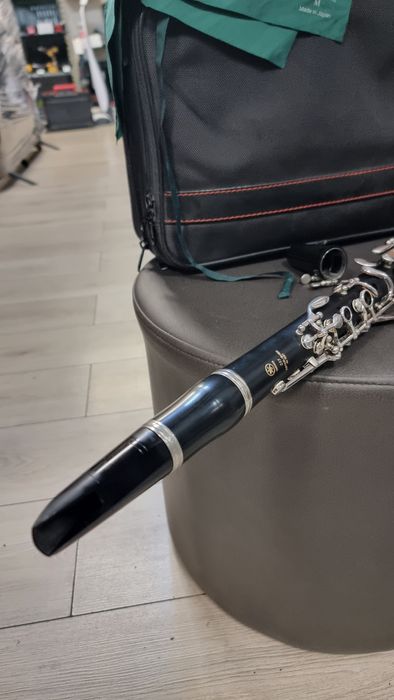 Amanet F28: Clarinet Yamaha 255