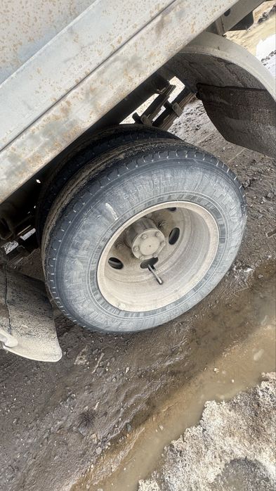 Тойота 4л АКПП 5тонн