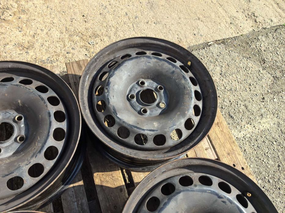 16 цола 5 х 112 мм ФОлксваген Групата - 6,5 Инча / ЕТ 41 - НА Бройка !