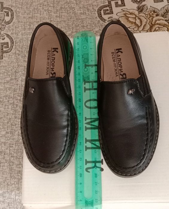 Туфли школьные .28р