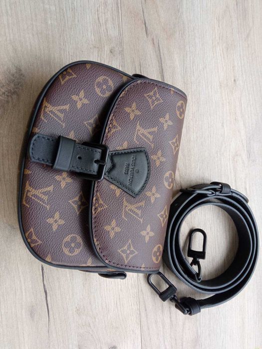 Louis Vuitton cross-body чанта Монограм с кожена каишка