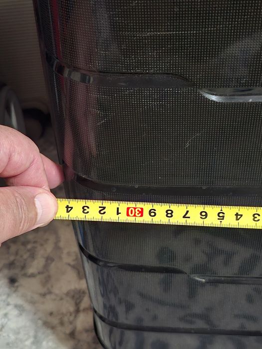 Продам чемодан маленький