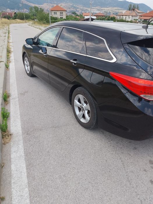 Хюндай i40 1.7 116кс. 2012г.