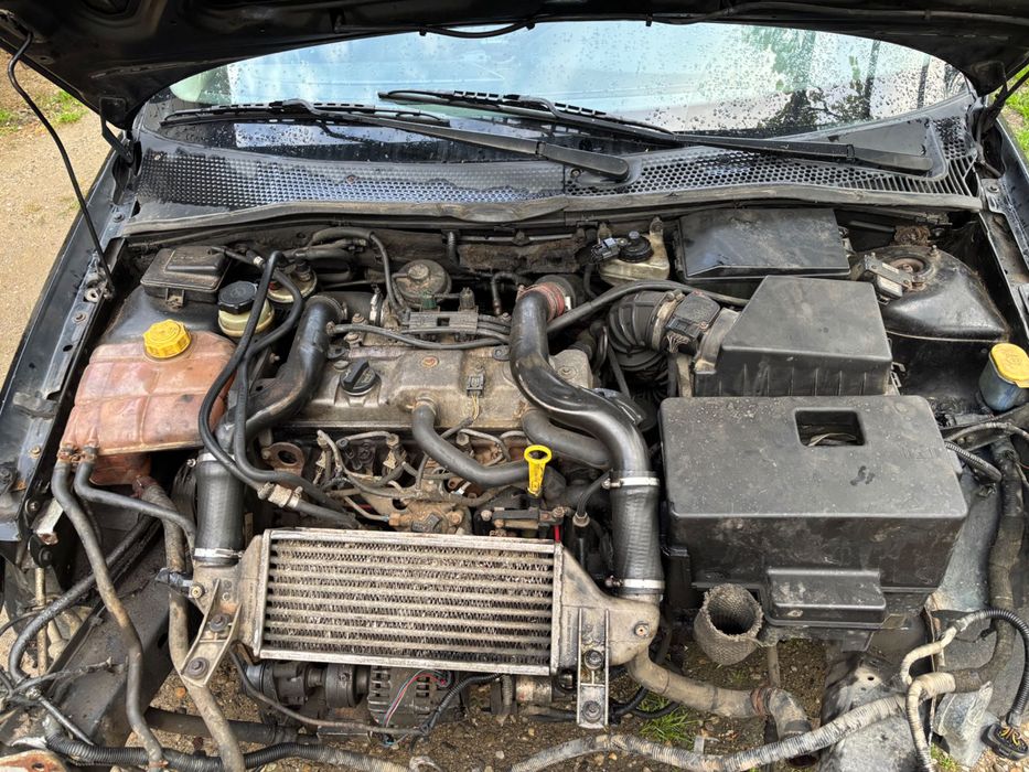 Ford focus 1.9 TDI 2003 de piese