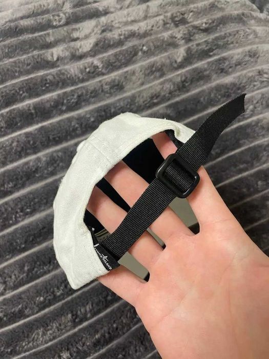 Бяла шапка White cap STONE ISLAND