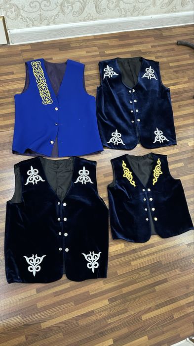 Жакет ер балдарға оюмен