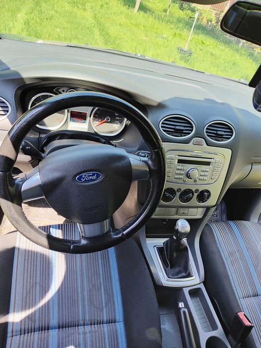 Ford Focus Hatchback 2009