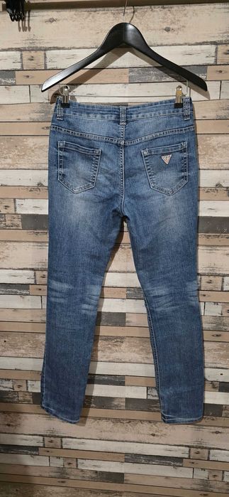 Guess M- дамски дънки (10-59)