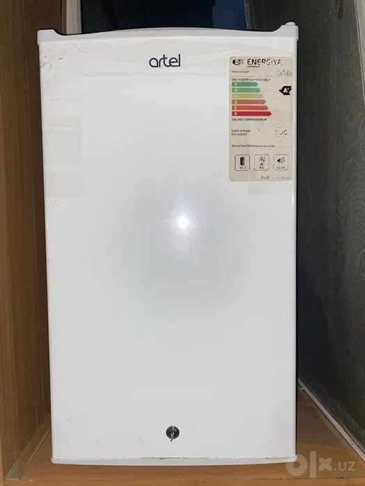 Мини холодильник Artel  Xolodilnik 90 litr
