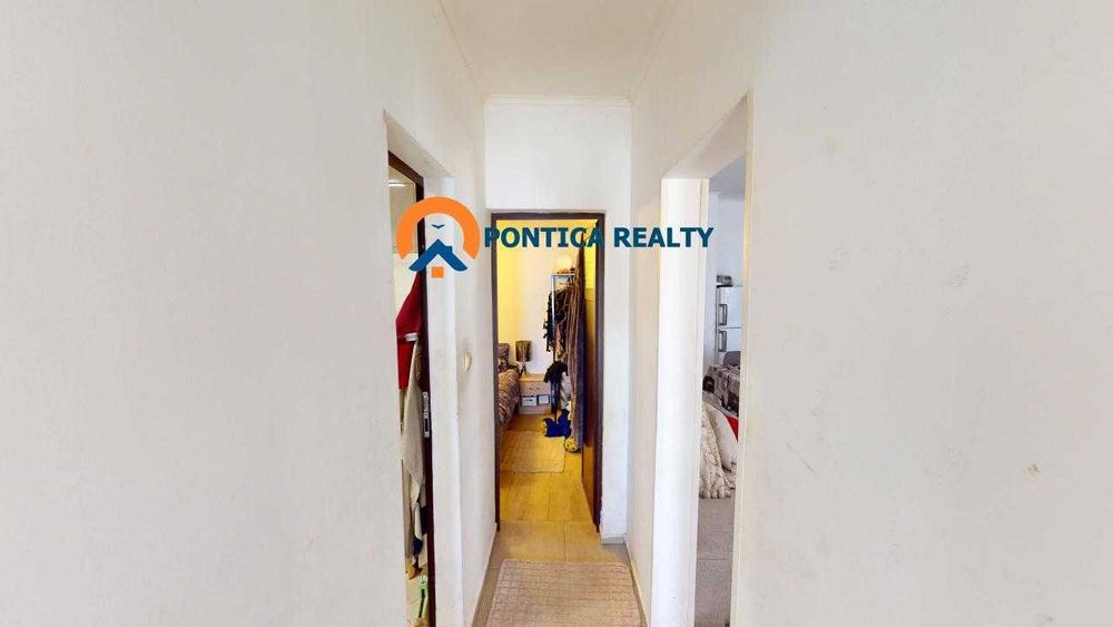 Тристаен в с. Кошарица к-с Бей Вью Вилас