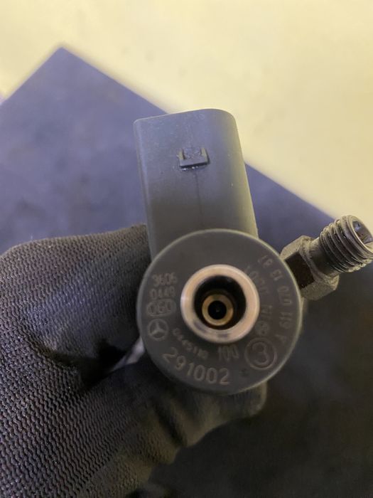 Injectoare Pompa Înalte Mercedes 2.2CDI Euro3 Pret 2000lei setul