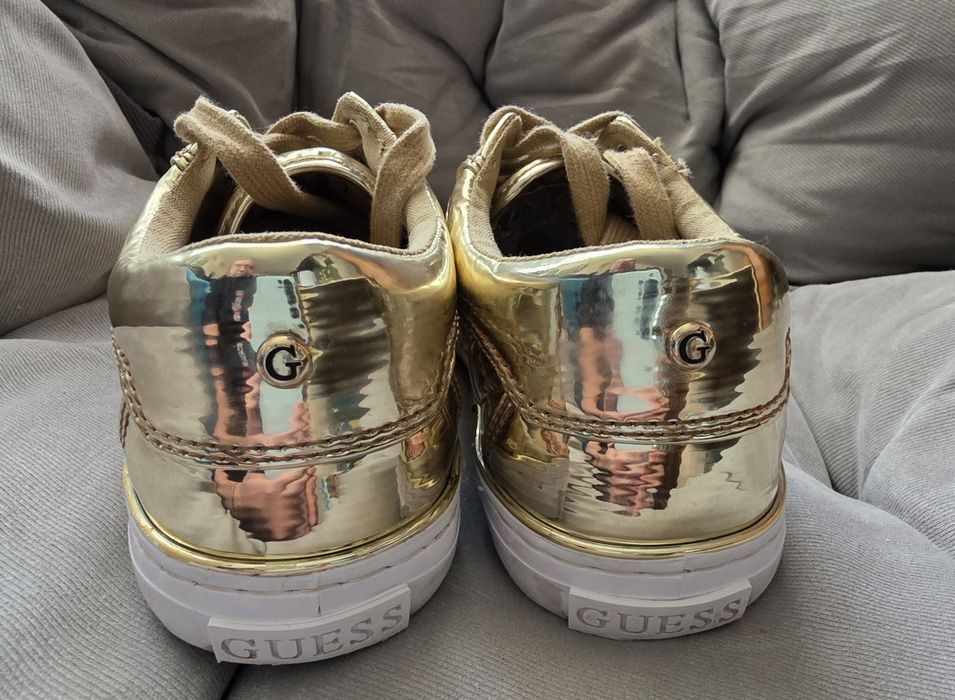 кецове Guess номер 37 и 1/2ра