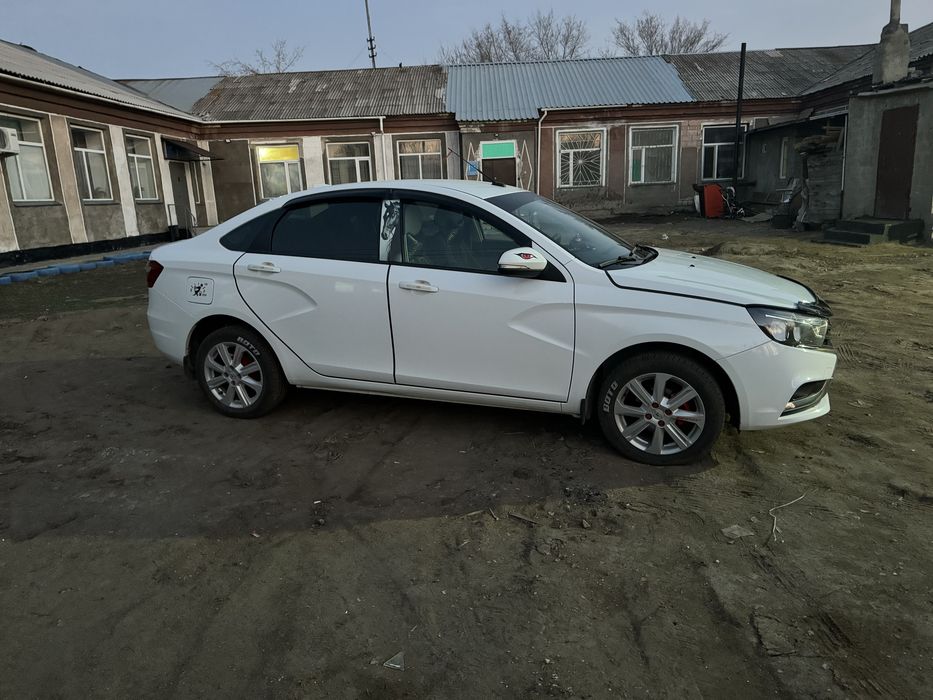 Продам лада веста