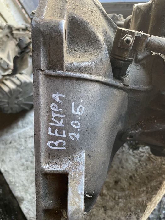 Скоростна кутия за опел вектра /opel vectra 2.0 i