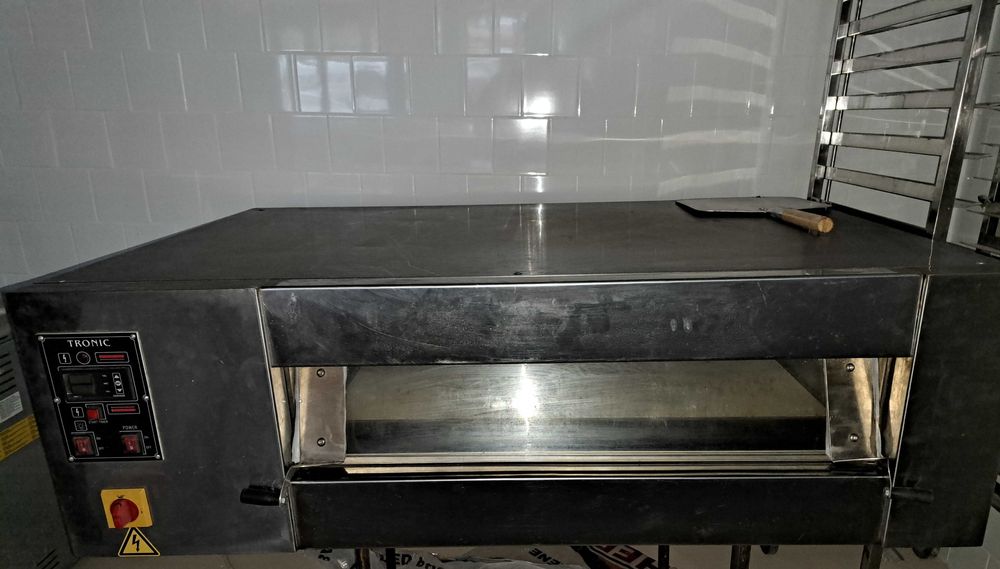 Професионална фурна за печива