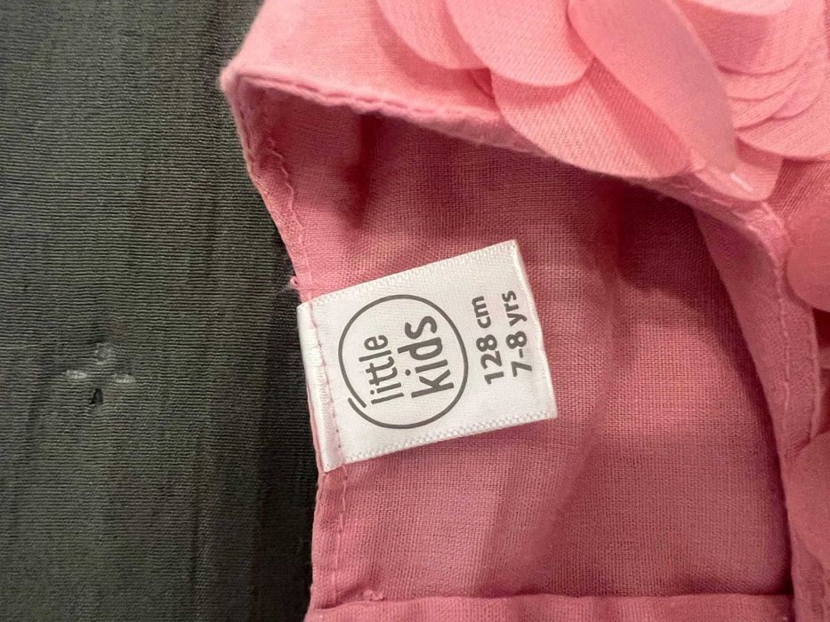 Лот от роклички за момиче 6-8г