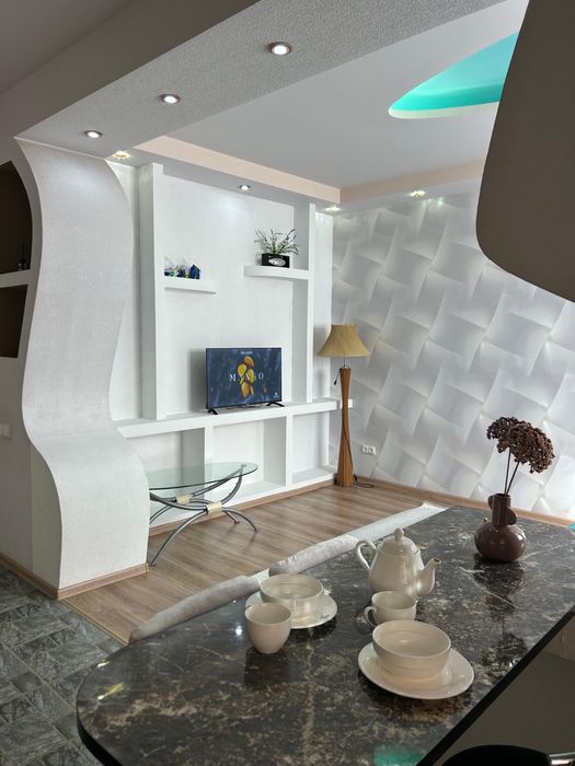 По суточно квартира Green Park