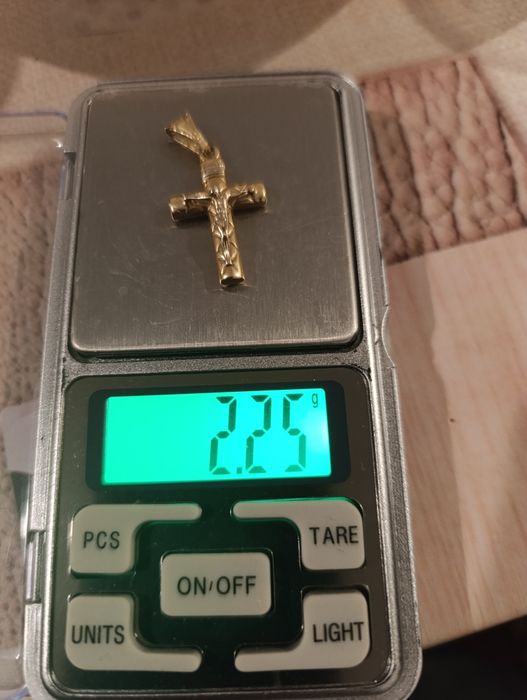 Златен кръст с печат 585 14 карата