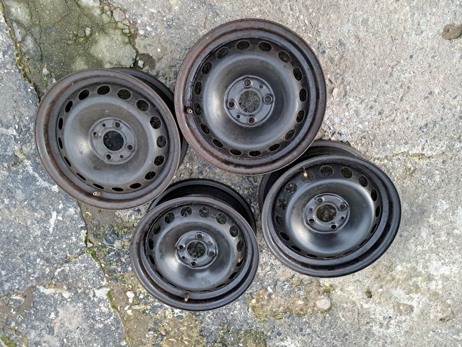 Jante tablă r14 Fiat Punto.