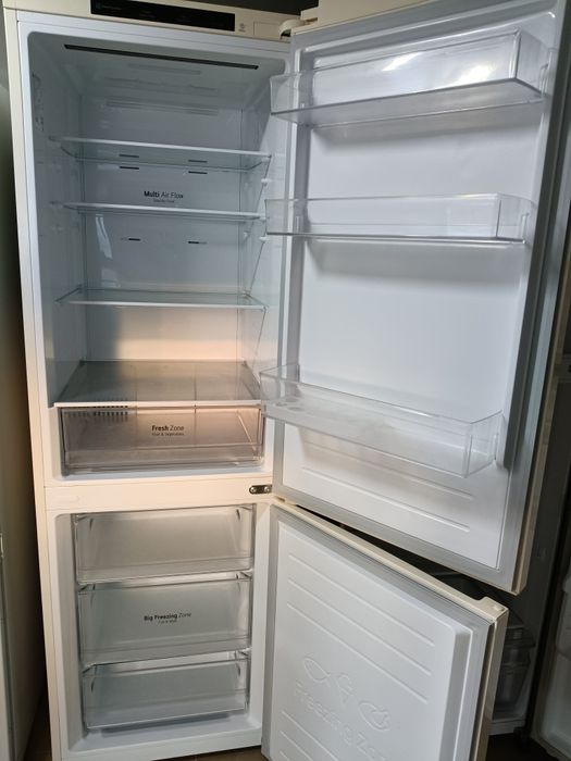 Продам холодильник LG идеальном состоянии