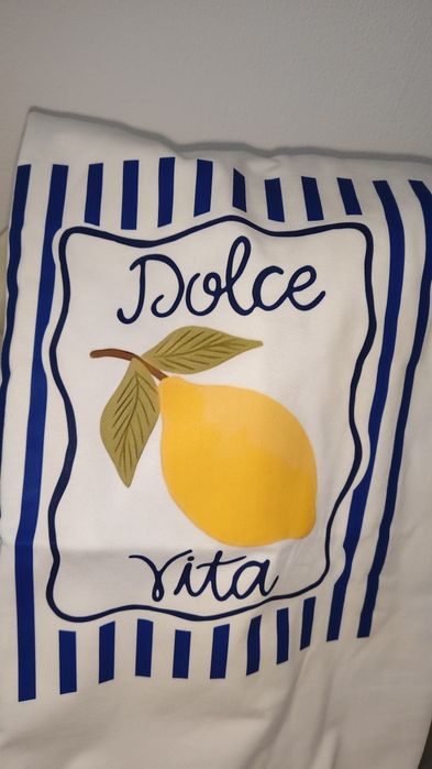 Стильная футболка