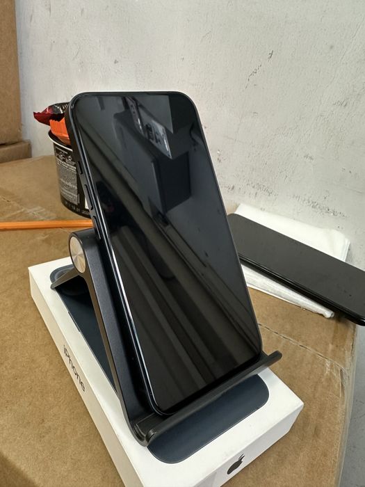 iPhone 13 128гб в идеальном состоянии