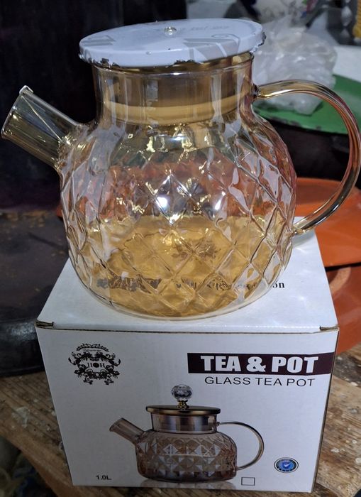 Чайник, 1 литр. Новый.