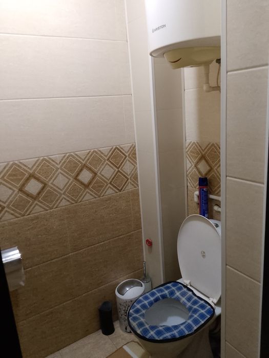 Продаётся 4комнатная квартира гульбахор возле,налоговый