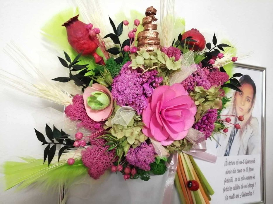 Decoratiuni licheni și plante stabilizate