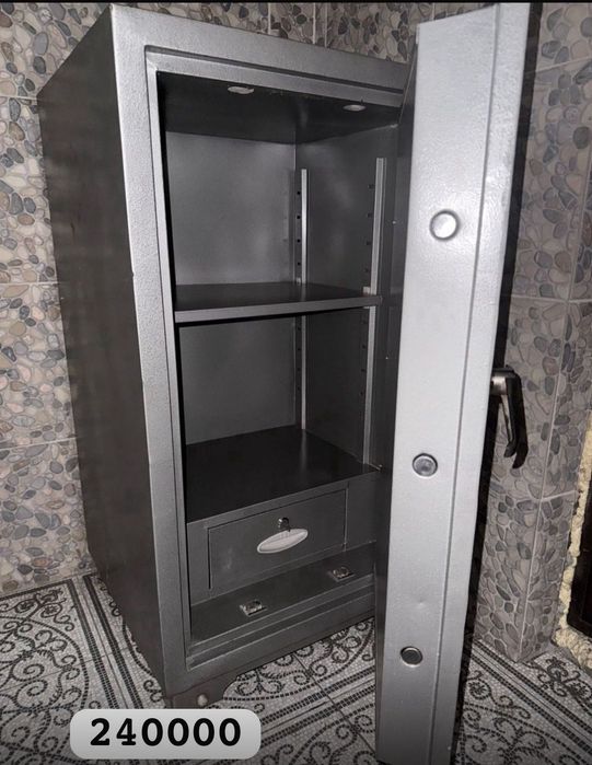 Сейф огнеупорный