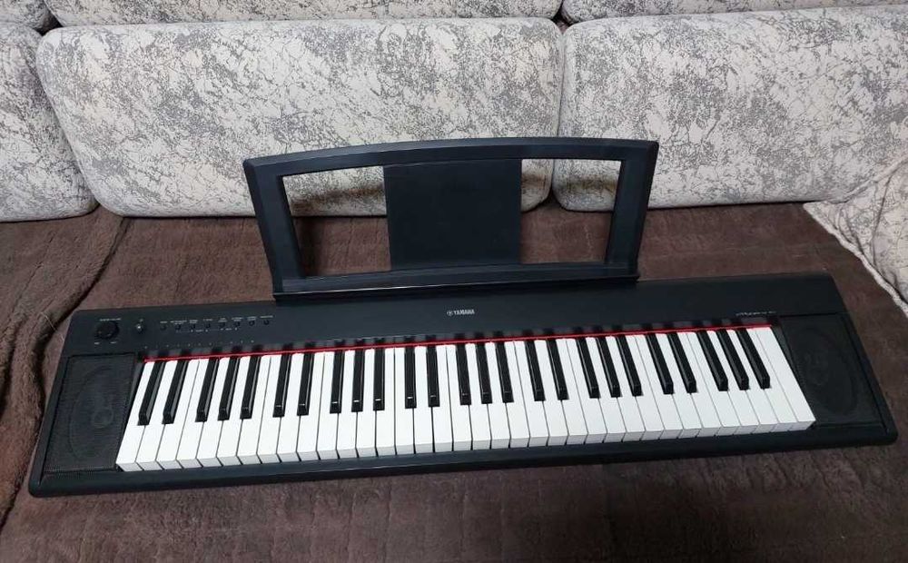 Синтезатор YAMAHA