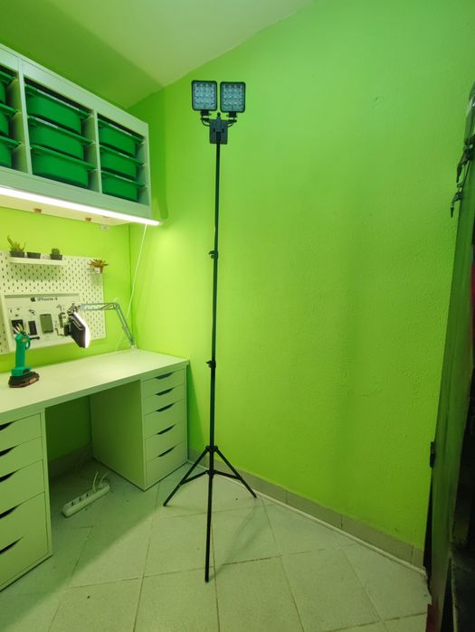 Proiector led Dewalt, makita, milwaukee, bosch, ryobi, etc