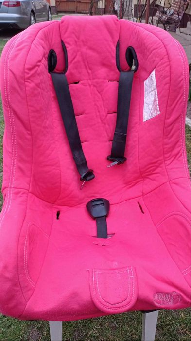 De vanzare scaun copii pentru masina.