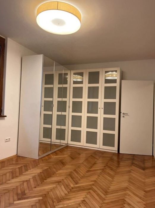 Дава се под наем Тристаен апартамент в София, Лозенец - 65 кв.м за 996.03 € - Снимка #5