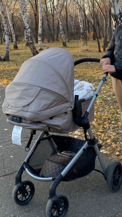 Продам коляску evenflo travel system 3в1