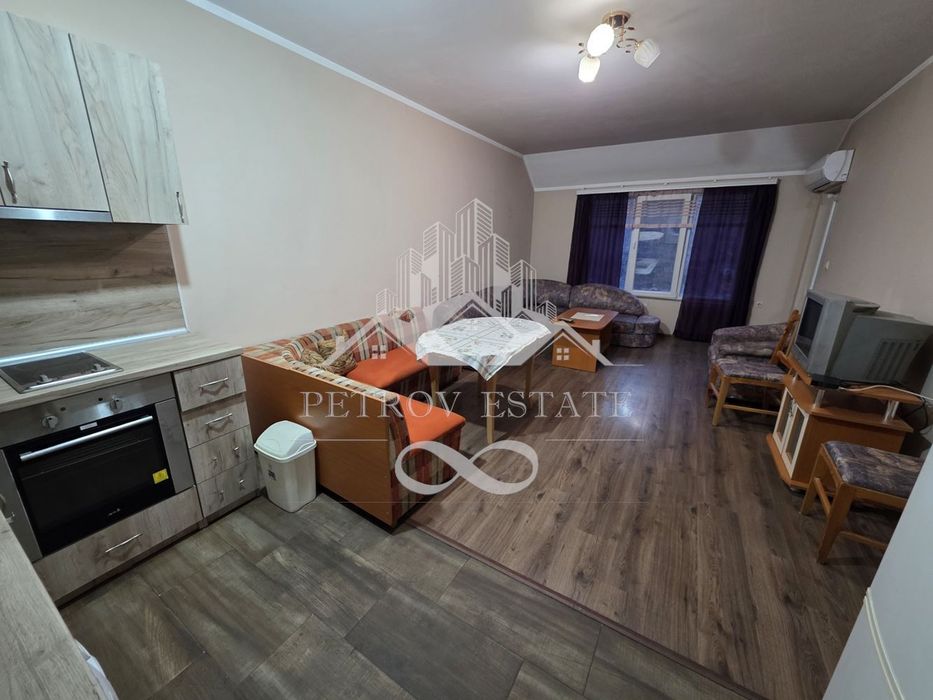 Дава се под наем Двустаен апартамент в Велинград - 70 кв.м за 350 € - Снимка #2