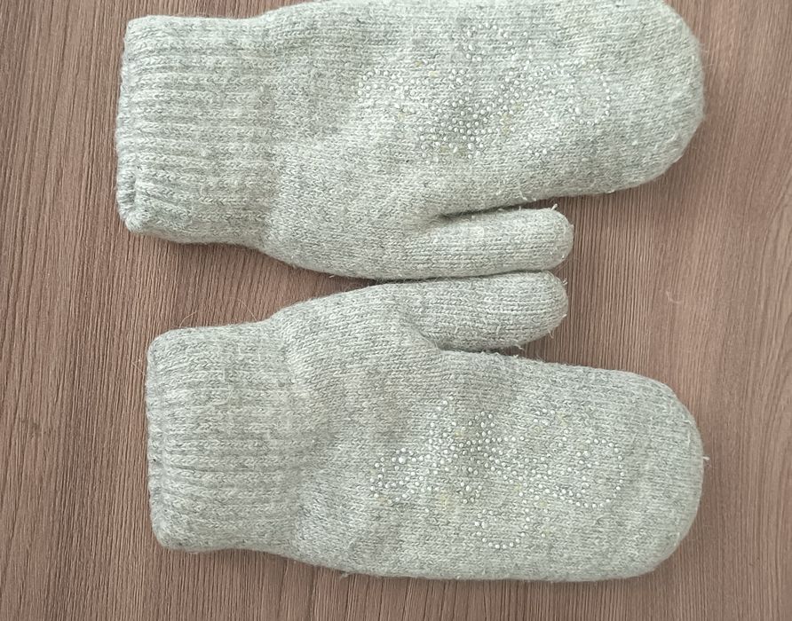 Шапочкпка и варежки