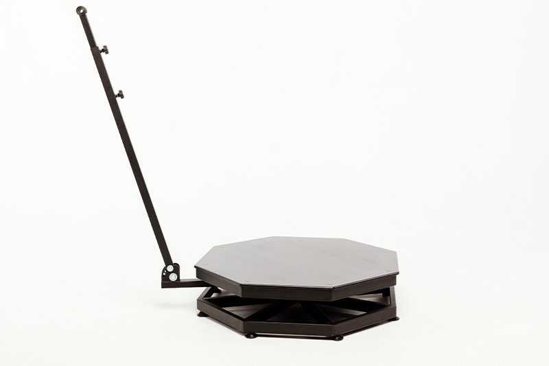 Аренда видеоспиннера 360 – эффектное видео на вашем мероприятии