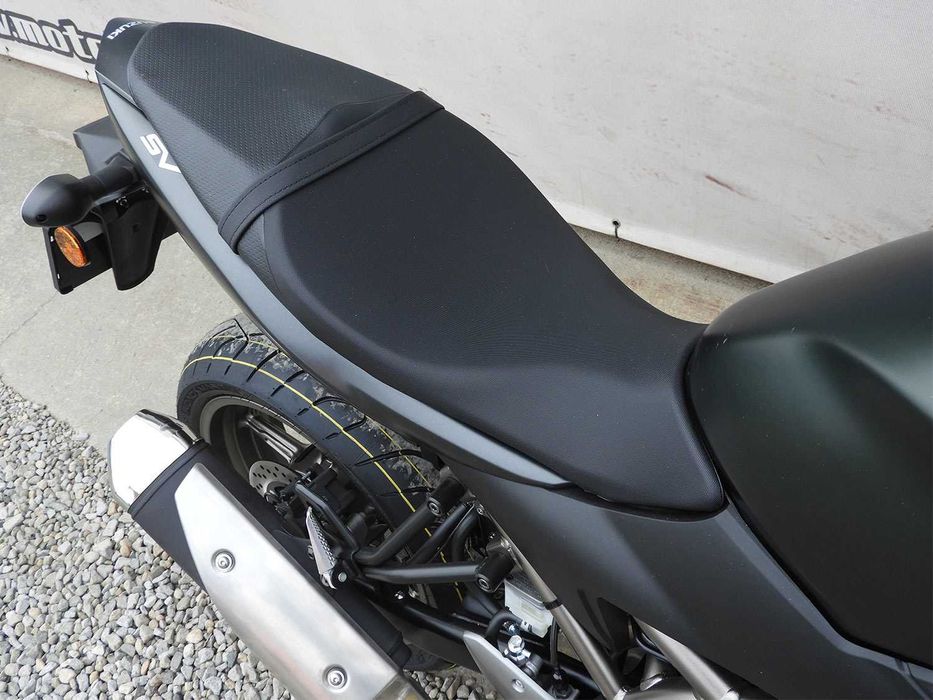 Lichidare Motocicleta Suzuki SV650 ABS M5 | Rate | Leasing