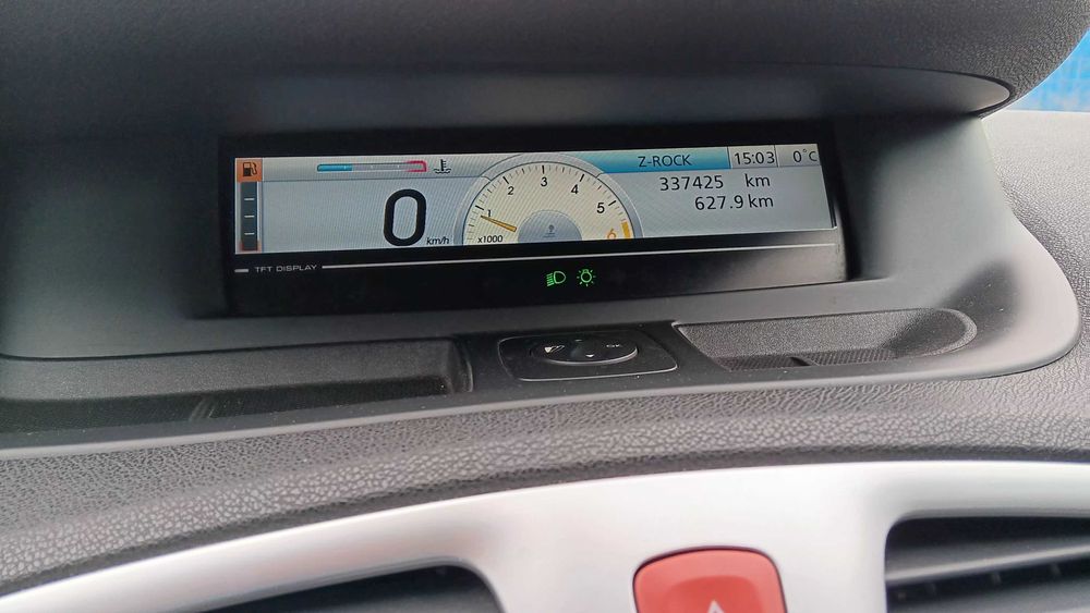 Продавам Renault grand scenic IV