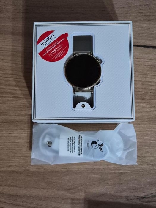 Продам смарт-часы Huawei Watch GT 4