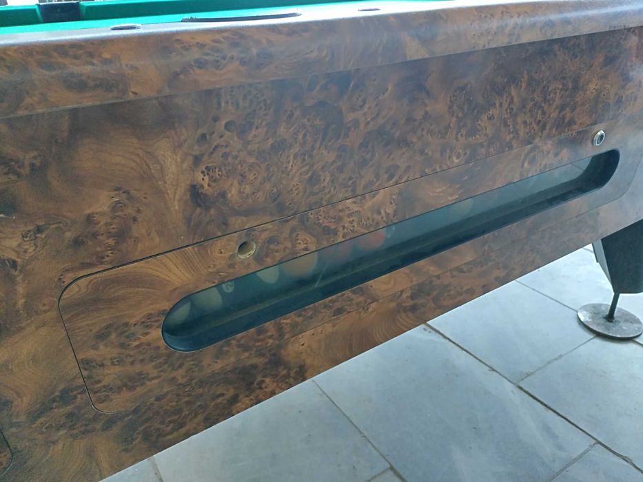 Билярд със монетник