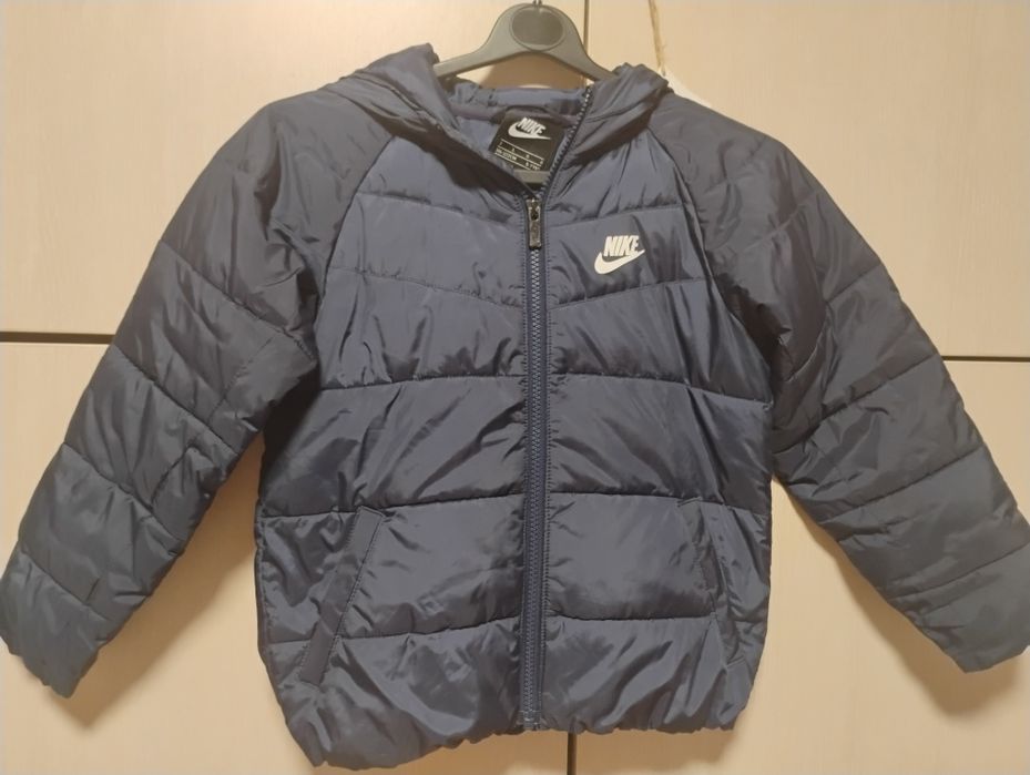 Зимно яке Nike 116/122
