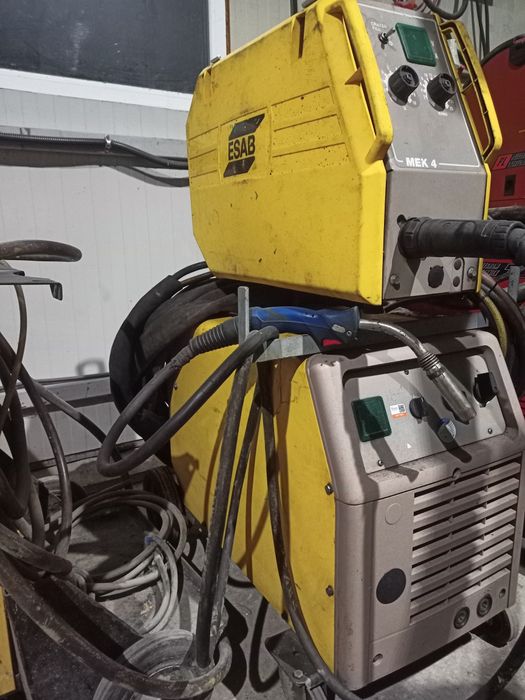 Esab Lax 320 mig mag