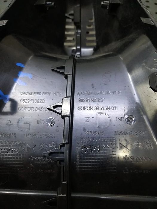 Capac oglinda retrovizoare interior peugeot 208 1 ca cc 98291108zd 982911062d