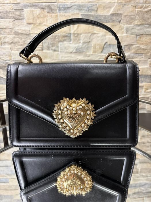 Дамски кожени чанти