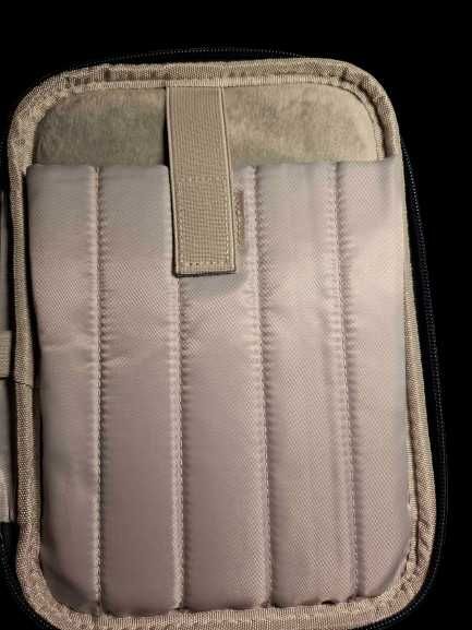 Чисто нов калъф за таблет / чанта за таблет