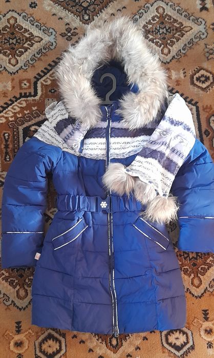 Пуховик на девочку