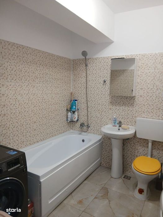 Apartament spatios 3 camere | 92mp | Bragadiru